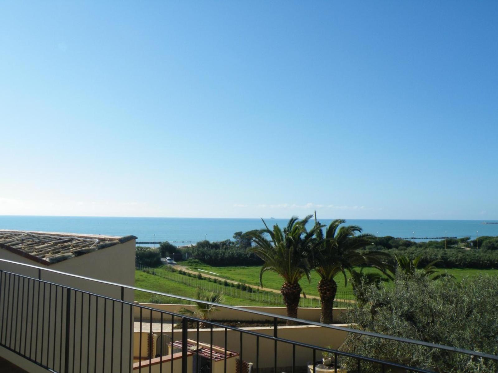 Domus Mare Luxury Lejlighed San Leone Eksteriør billede